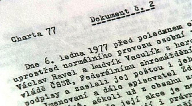 Sametová revoluce a disent intelektuálů. Charta 77 a Nadace Jana Husa